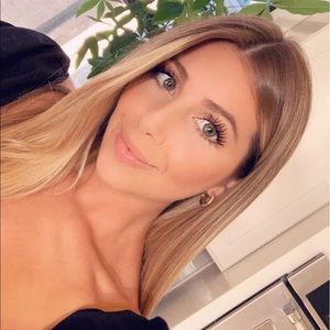 Meet your Posher, Abby